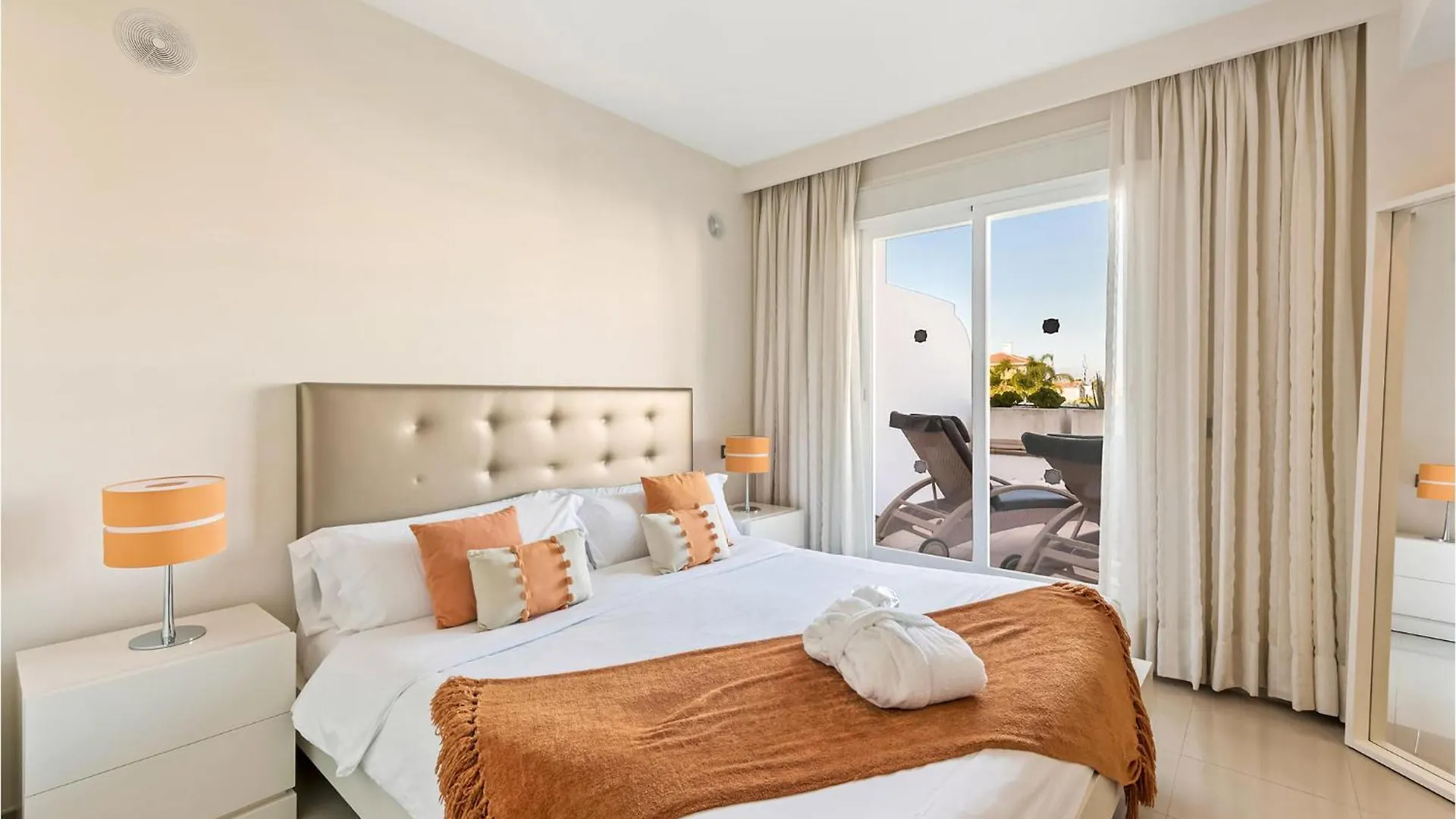 2 Bedroom Beautiful Apartment In Estepona Spain